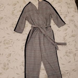 Grey plaid chic jumpsuit, solitaire size small